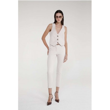 Pantalone SKINNY in velluto stretch dalla linea semiaderente chiusura frontale con zip invisibile e tasche alla francese piega s