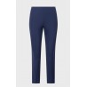 Pantalone basico in crepe comfort senza cinturino in vita e zip invisibile sul fianco