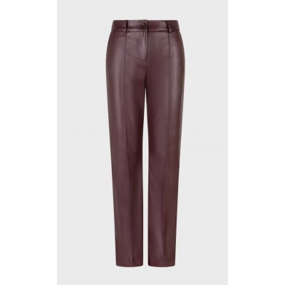 Pantalone in ecopelle con rovescio daino di linea a zampetta con tasche maschili e allacciatura davanti