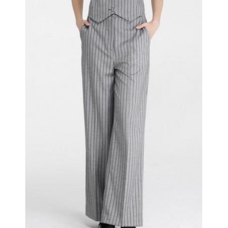 Pantalone a palazzo in tessuto fresco lana spinato  misto viscosa, rif. FRANZIA. Questo elegante pantalone a palazzo è realizzat