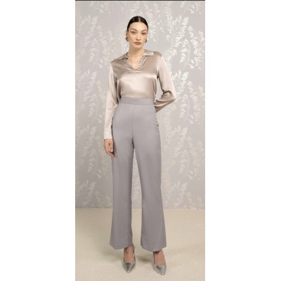 Blusa in saten