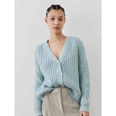 Cardigan in Lana,Alpaca dalla linea morbida ,chiuso con bottoni che decorano lo scollo a V con maniche lunghe.