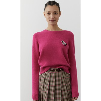 Maglia girocollo in misto alpaca linea morbida e avvolgente..decorata con ricami e applicazioni