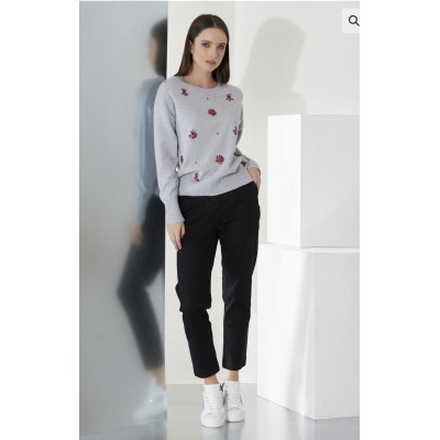 MARISA:Indossali con maglione e camicia: bon-ton flair.