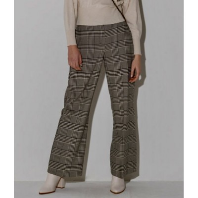 Pantalone palazzo in check black and whait con cintura in vita nello stesso tessuto,perfetto da abbinare con il blazer...
