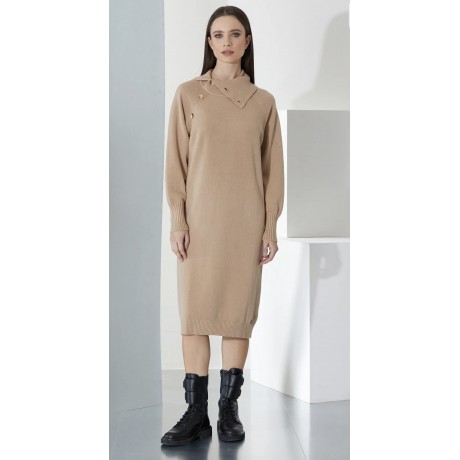 Tessuto principale contenente fibre naturali riciclateAbito dolcevita lungo in maglia misto lanaLinea drittaCollo alto con botto